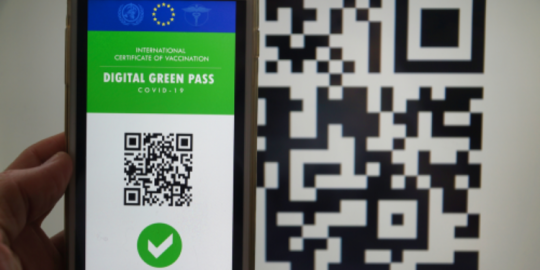 L'Italia come la Francia: esteso l'obbligo del green pass