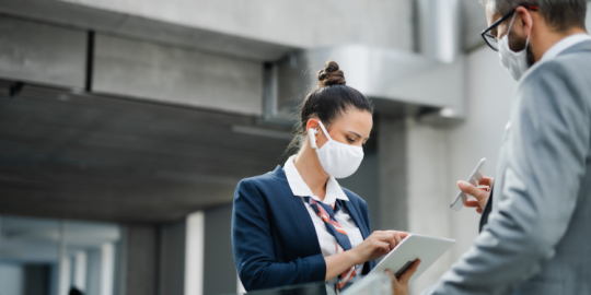 Covid-19, vaccini e riapertura delle frontiere: notizie dal mondo