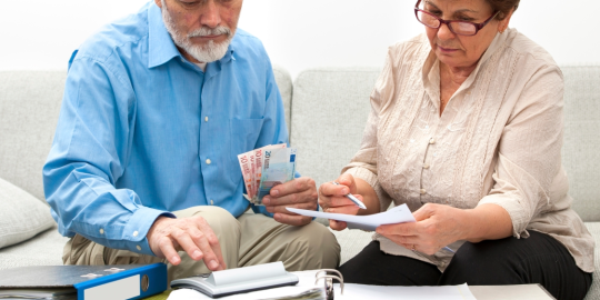 Retraite à l'étranger : le certificat de vie fait la pluie et le beau temps