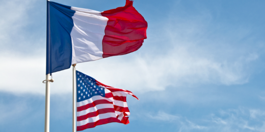 Froid entre les États-Unis et la France - quel impact sur l'immigration ?