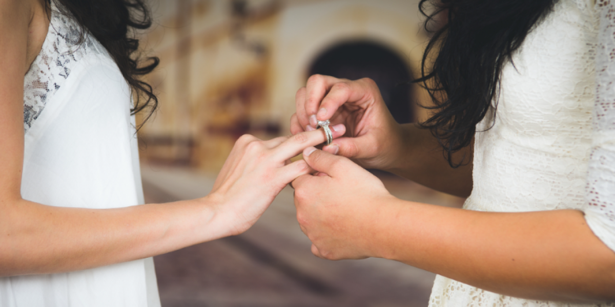 mariage d'un couple f?minin