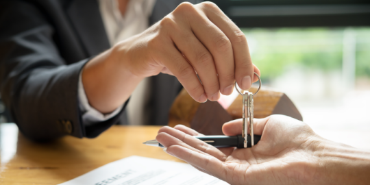 Comprare casa all'estero per affittarla: aspetti da considerare 