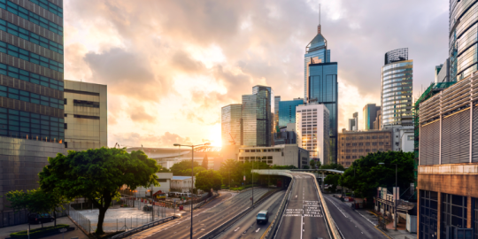 How are expats in Hong Kong dealing with the new Covid peak?