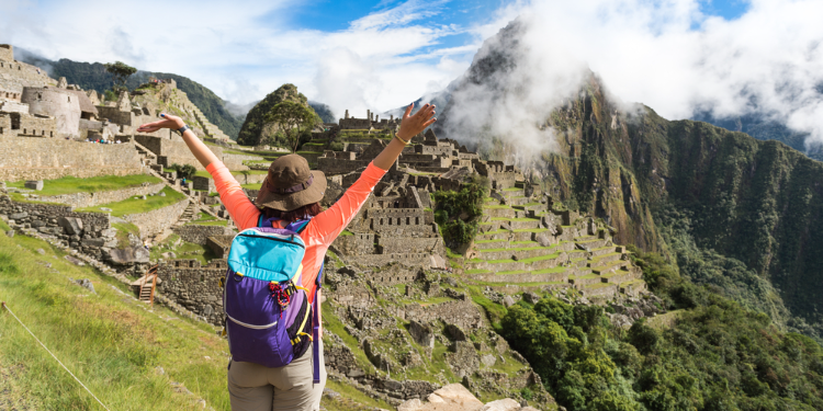 voyageuse au Perou