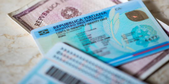 Rilascio della carta d'identit&agrave; elettronica per gli italiani all'estero