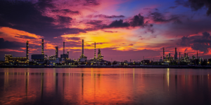 L'aumento del costo della vita e la nazionalizzazione del lavoro fanno scappare gli espatriati dai Paesi del Golfo