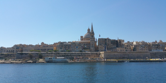 How to develop a social and professional network in Malta