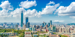 Which Asian countries are benefiting from China's loss of attractivity?