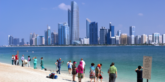 Perch&egrave; gli Emirati Arabi Uniti sono una destinazione di punta tra gli espatriati?
