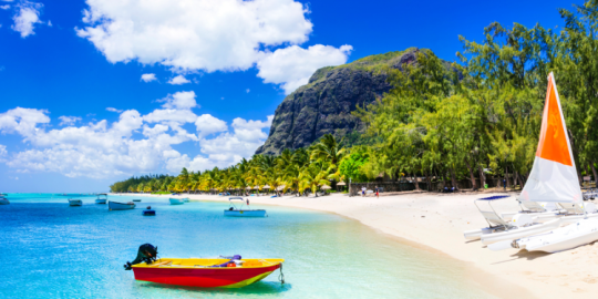 Retire under the sun and join a start-up: Mauritius, the island of all possibilities