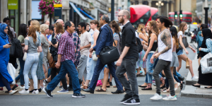 Réformes de l'immigration pour attirer plus d'expats : le défi des pays d'Europe