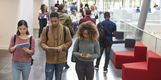 Perch&eacute; alcuni studenti internazionali potrebbero non essere autorizzati a trasferirsi nel Regno Unito con la famiglia