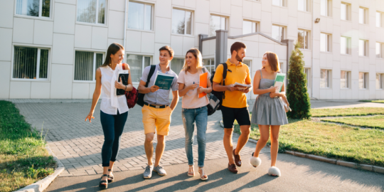 Estudiantes internacionales &iquest;qu&eacute; tener en cuenta a parte de la universidad? 
