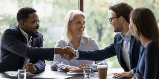 Paesi che puntano sugli investitori piuttosto che sui talenti stranieri