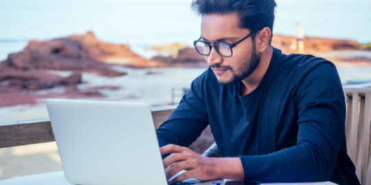 Come scegliere la destinazione per lavorare a distanza dall'estero