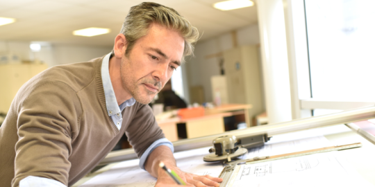 Moving abroad as a self-employed expat: What should you keep in mind?