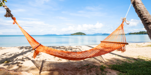 Jobs for digital nomads: Travel and work remotely