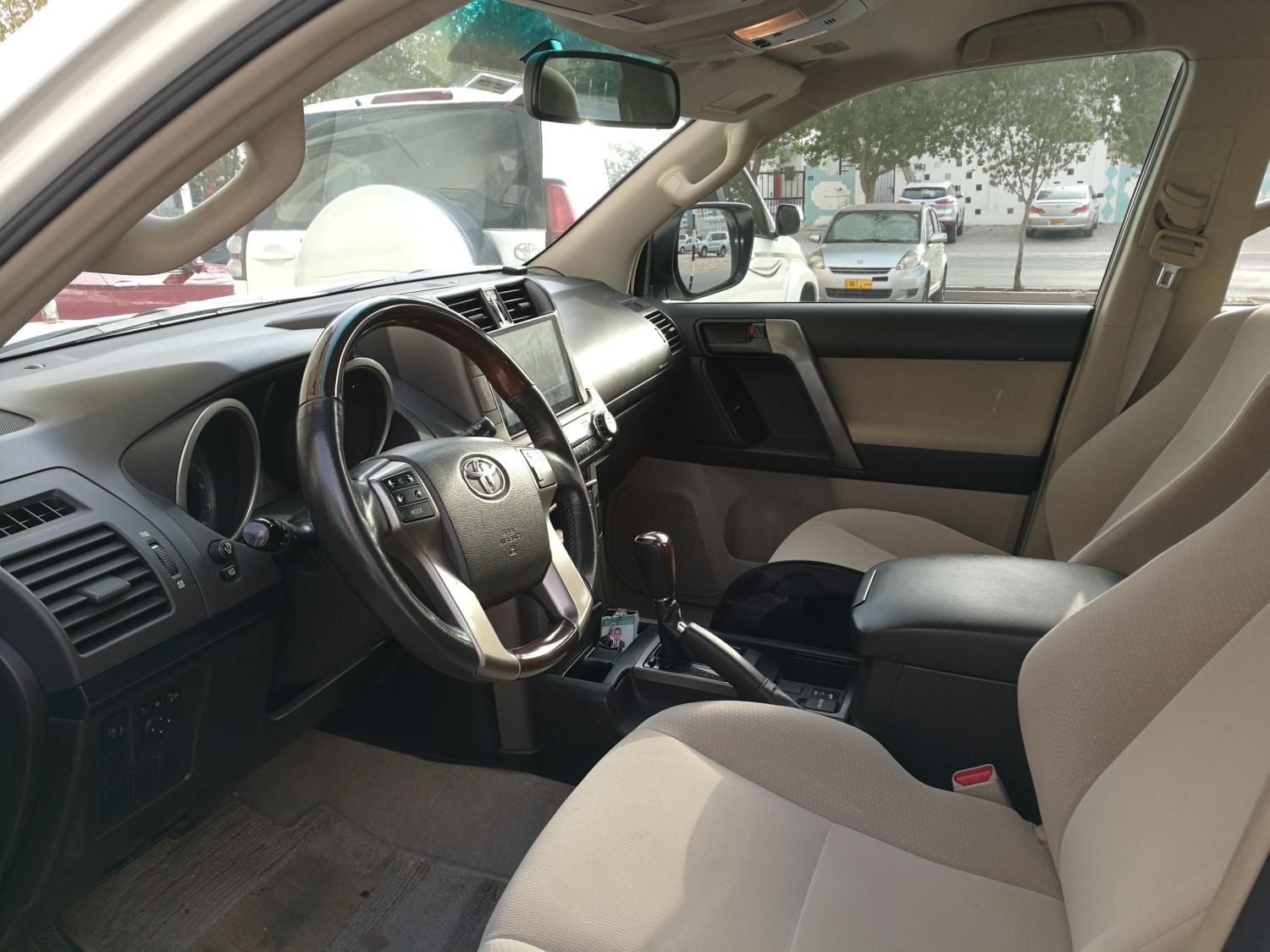 2013 Prado for Sale, cars for sale Muscat in Oman