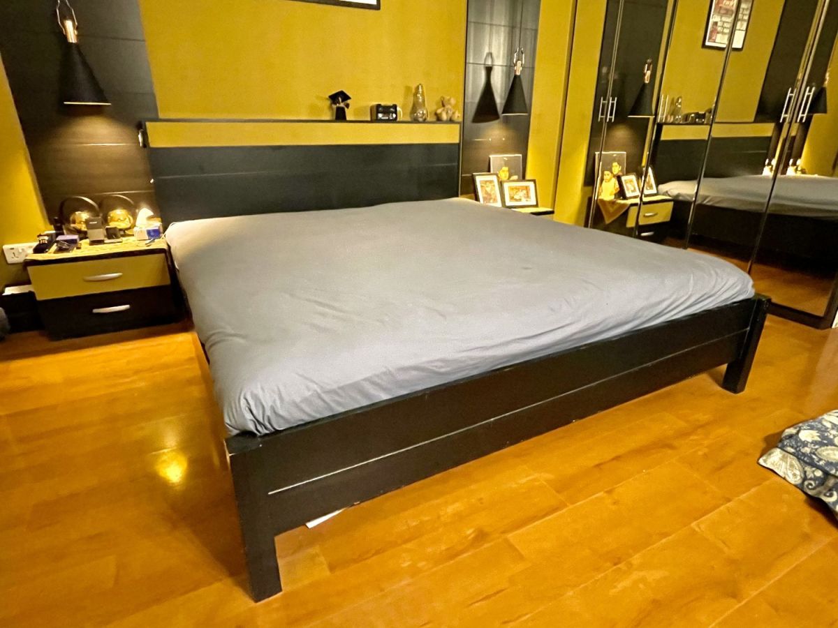 BED FRAME QUEEN Including NIGHT STANDS Without Mattress, furniture