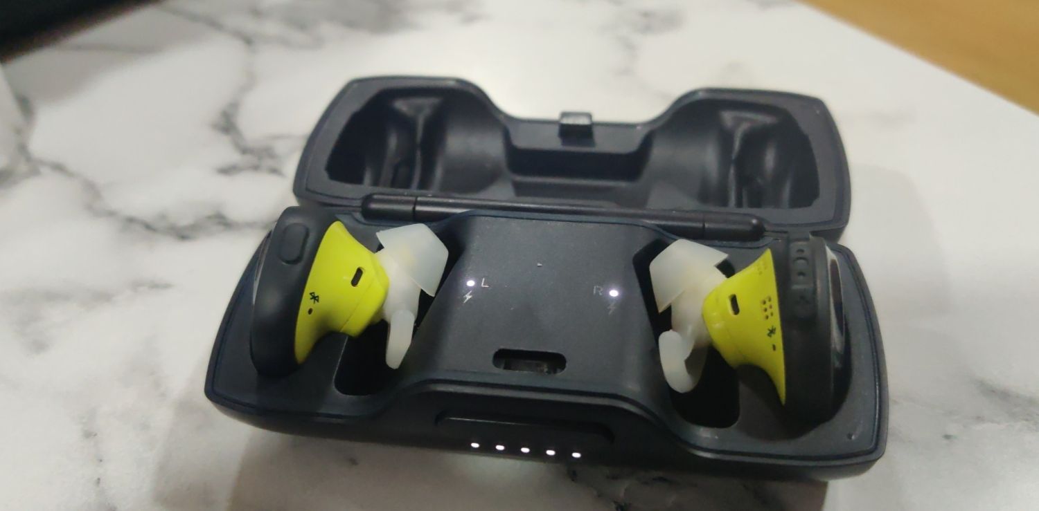 Used Bose SoundSport Free Wireless 