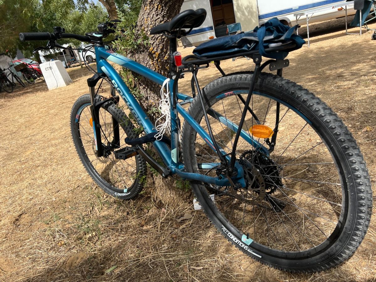 mountain bike size medium bought 