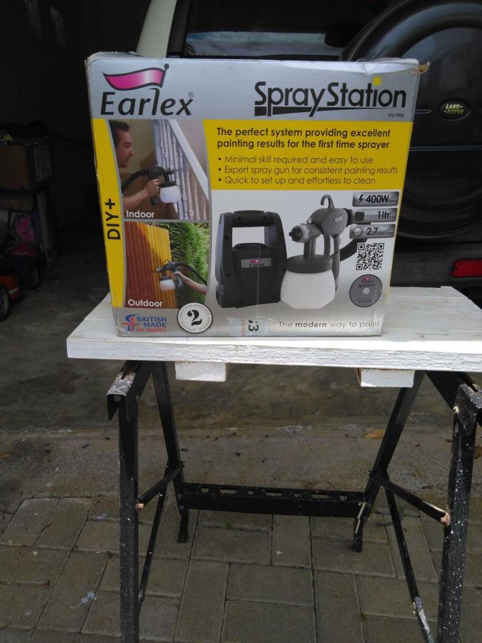 Earlex Paint Sprayer & Workbench , professional effects Cap Malheureux