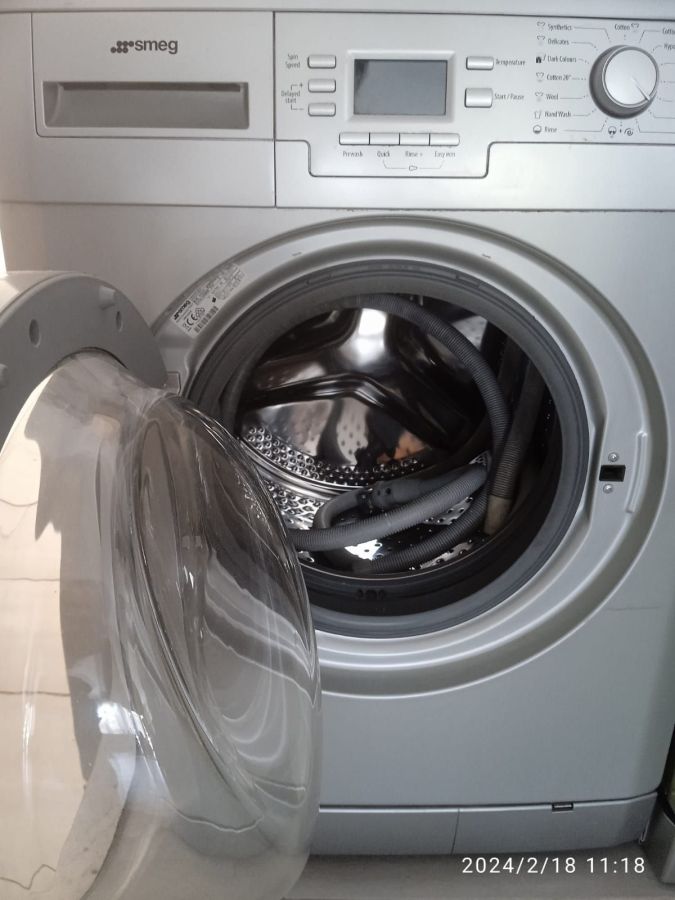 SMEG Washing Machine, household appliances Flic en Flac in Mauritius