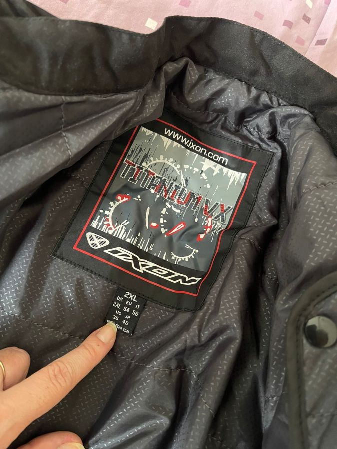 IXON Titanium VX motorcycle jacket, clothing and accessories Grand Baie