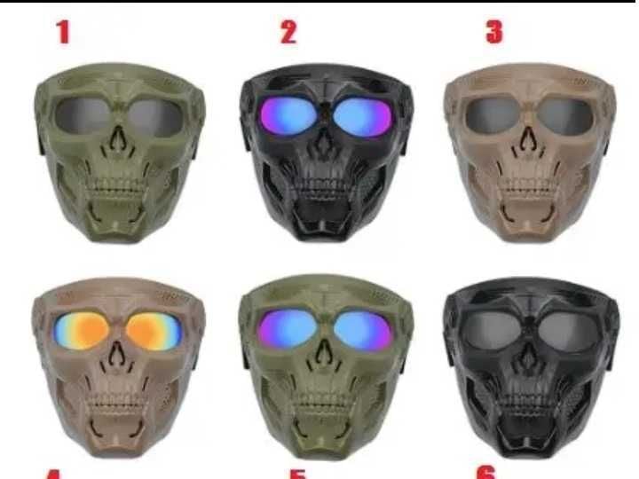 Biker or paintball mask 