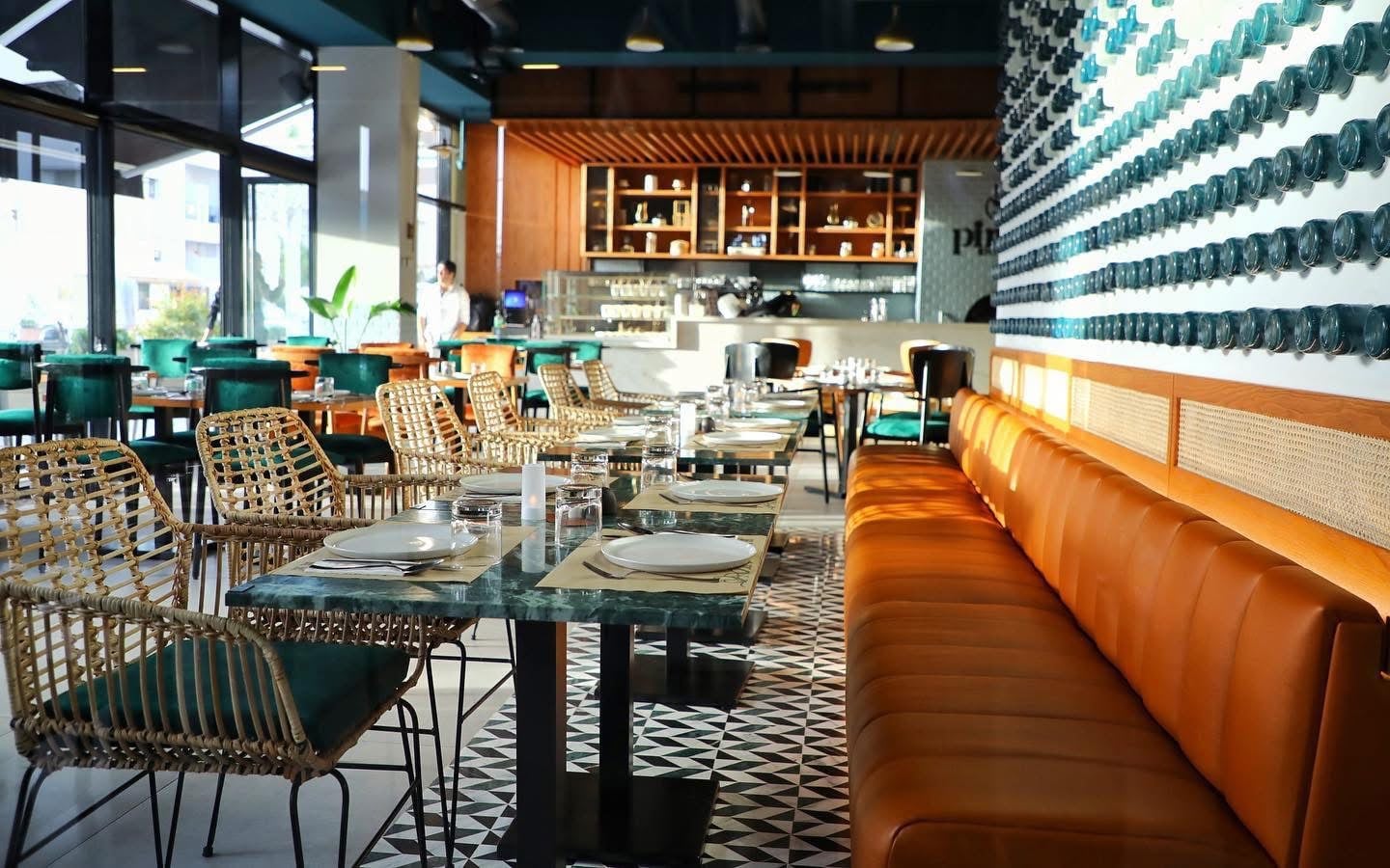 Fonds de commerce à vendre – Restaurant clé en main