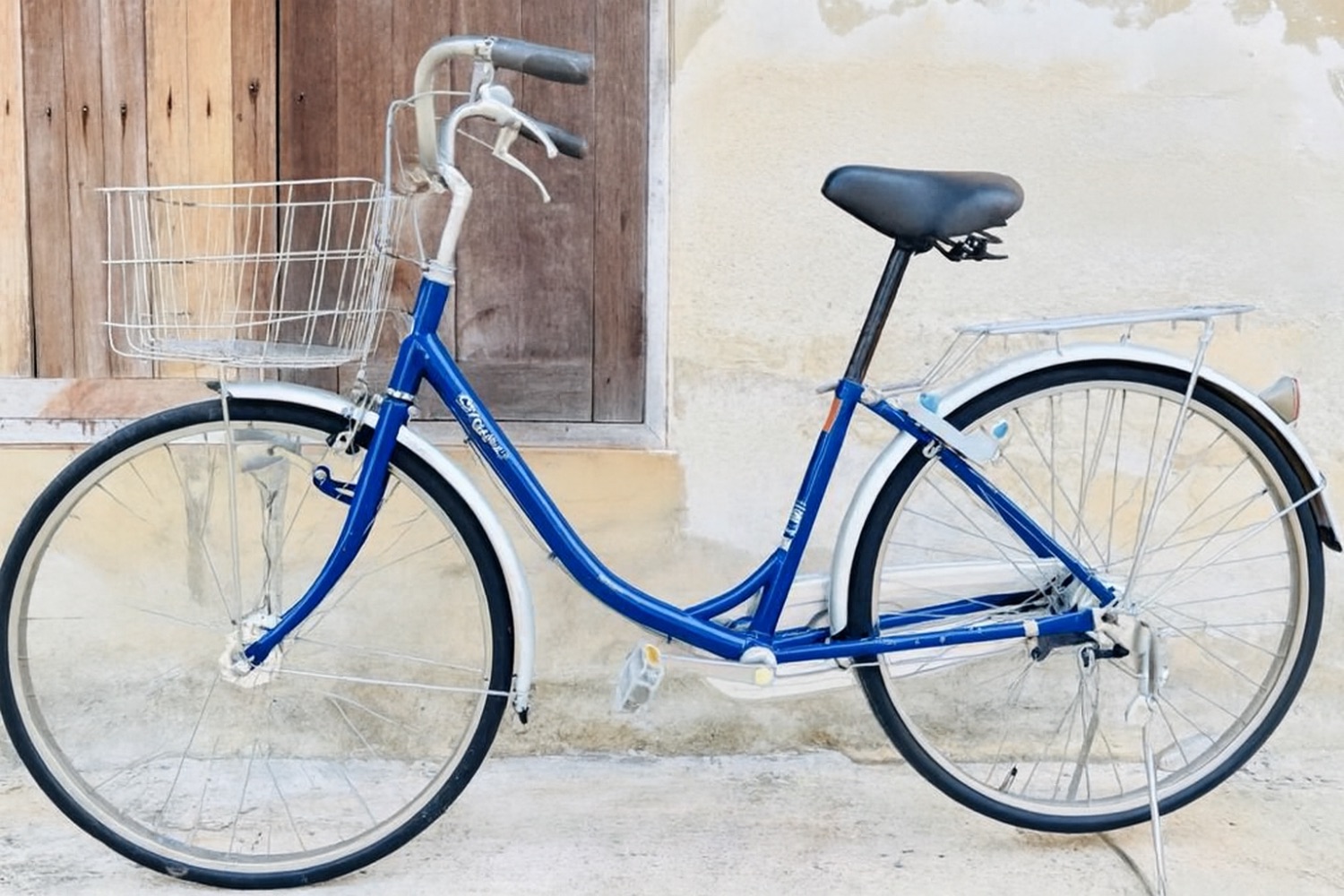 🚲 Japanese City Bike – Pre-loved, full of charm, ready for new adventures! 🚲