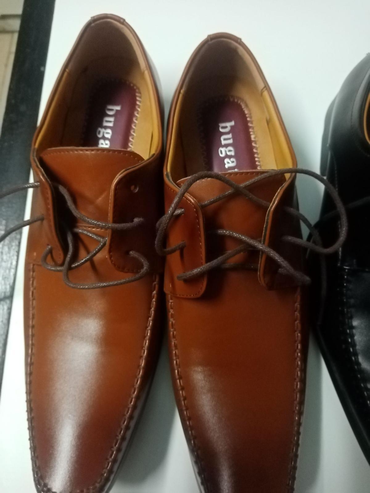 Men's shoes