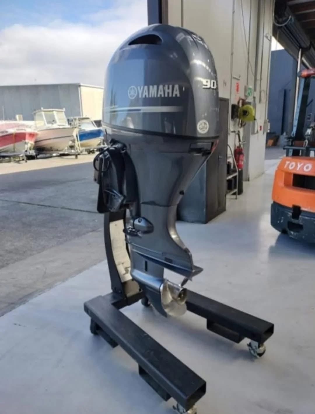 Slightly Used Yamaha 90HP 4 Stroke Outboard Motor Engine