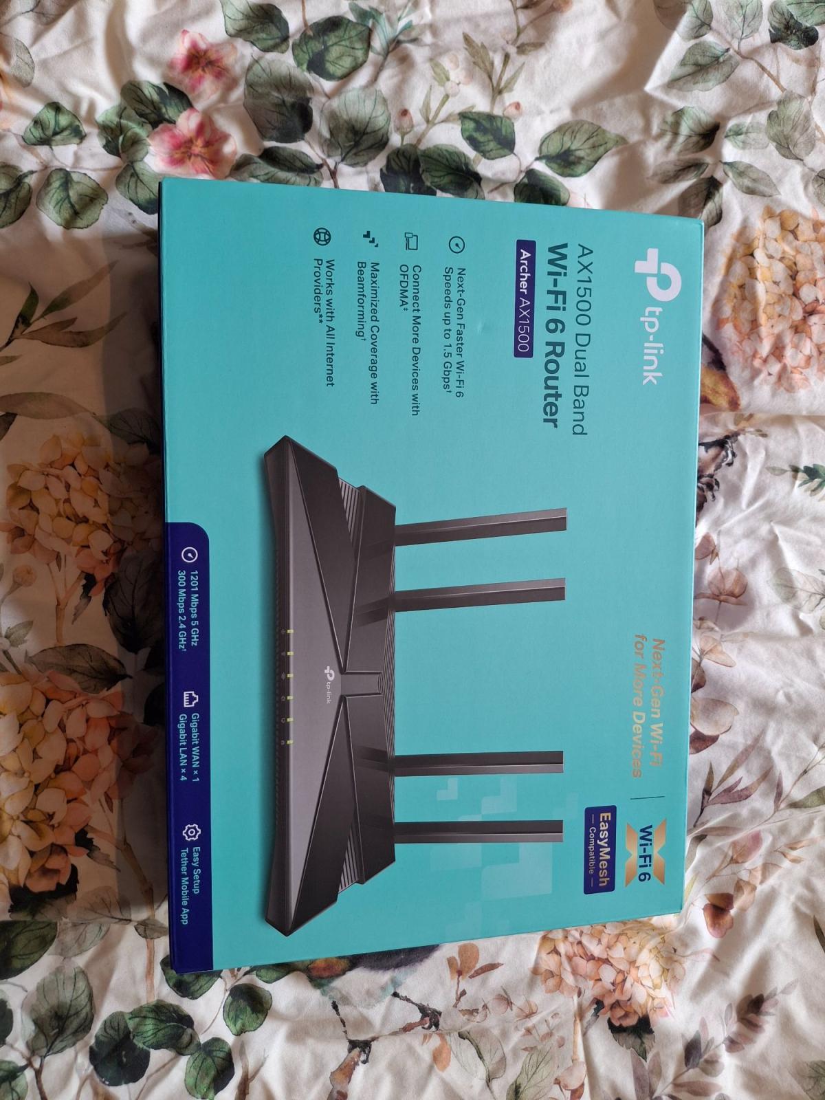 TP-Link Wifi 6 Router - Almost new wifi router