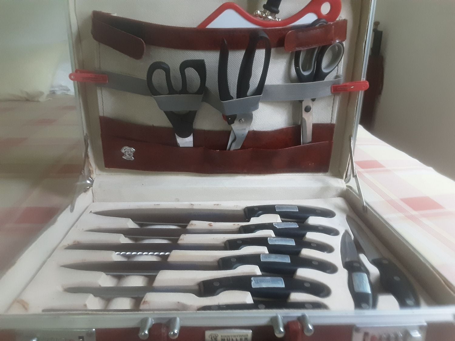 Professional cutlery