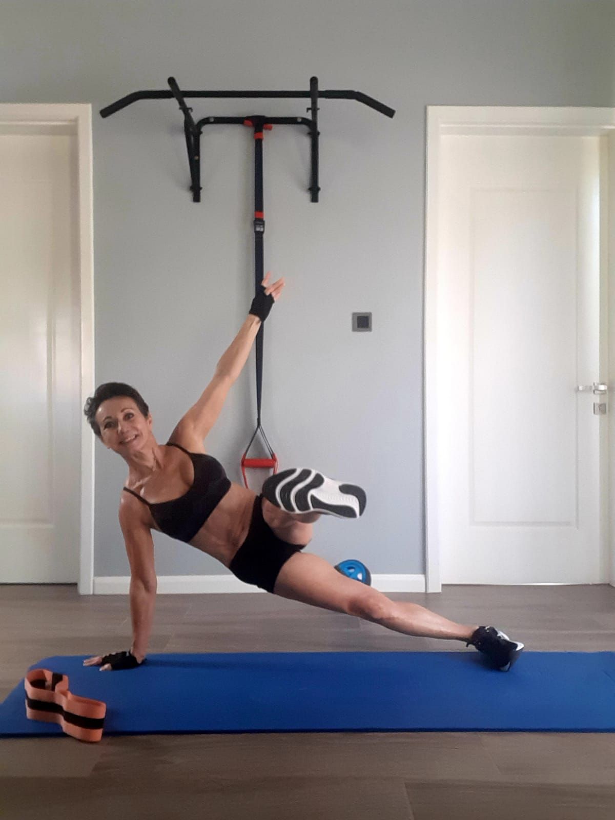 INDIVIDUAL FITNESS COACHING 