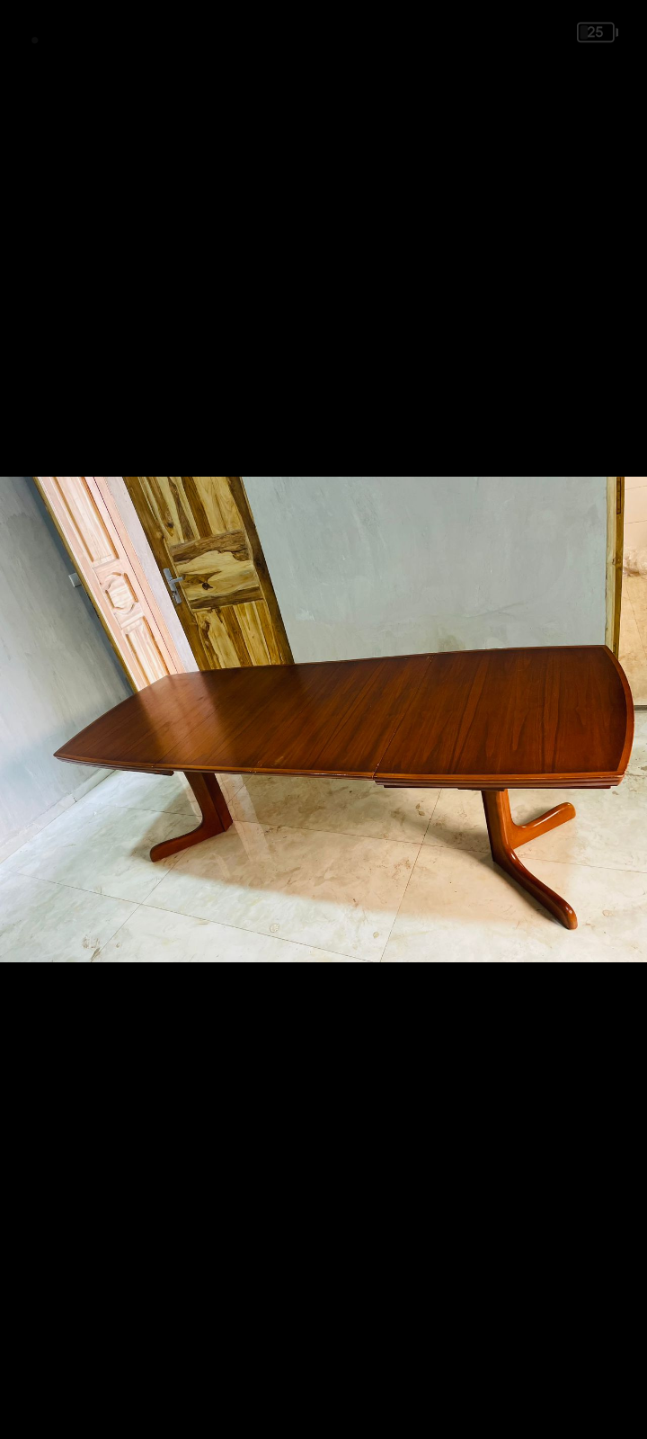 Table a manger en bois massif