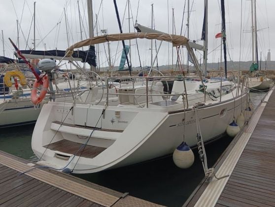 Business tour in barca a vela Lisbona + Jeanneau 49 + Ormeggio nel porto turistico.