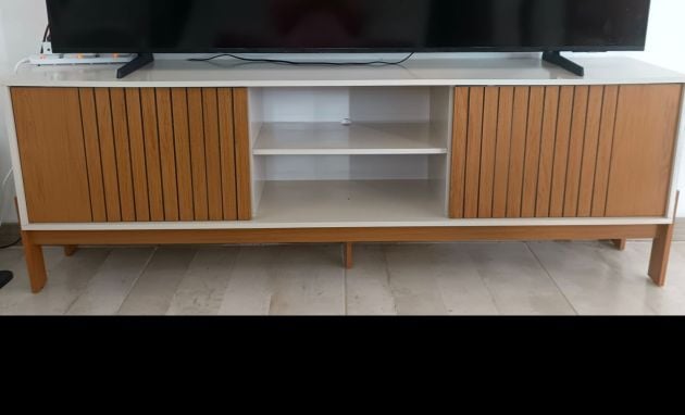 NEW tv stand only 3 months old perfect condition