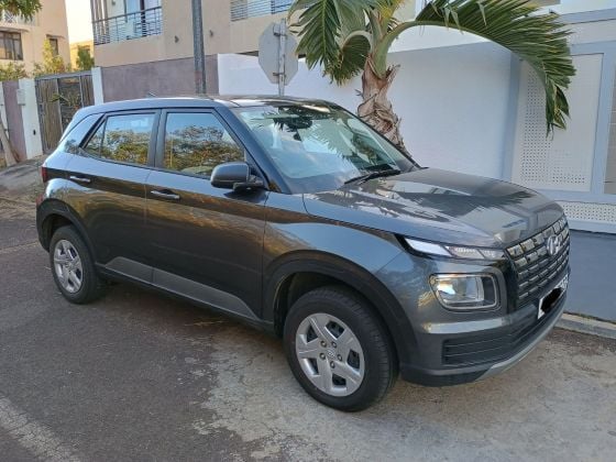 HYUNDAI VENUE FL TRENDY 1.2 Manual - October 2023