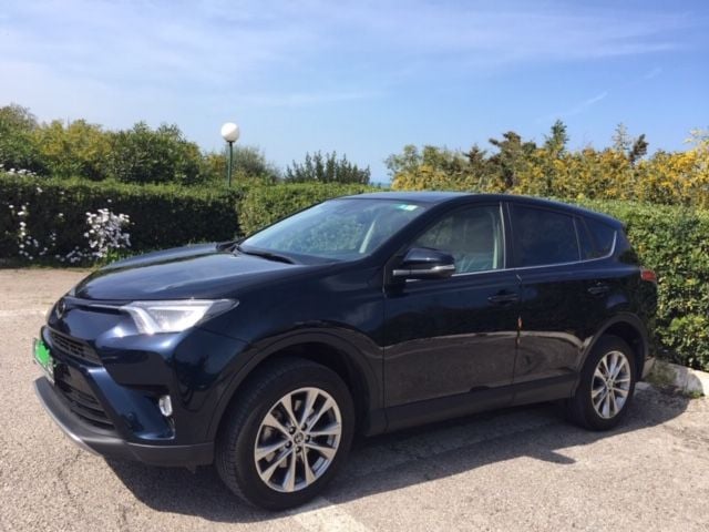 RAV4 MANUEL BLEU AZUR 10850 KM
