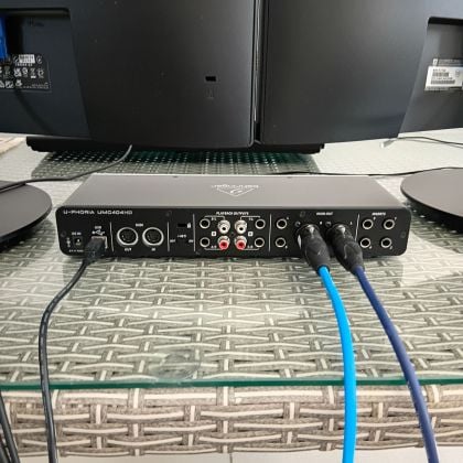 Carte Son Externe Behringer UMC404HD 4 Inputs Sound Interface