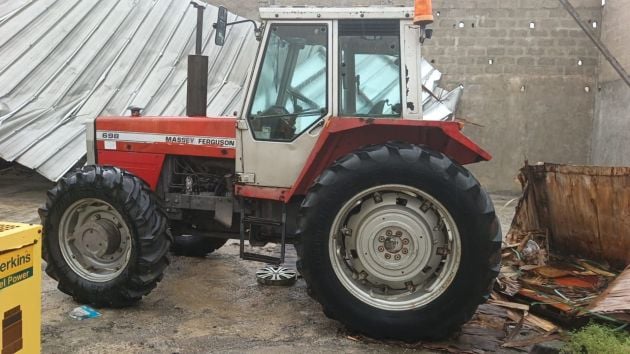 Tracteur agricole ferguson importé