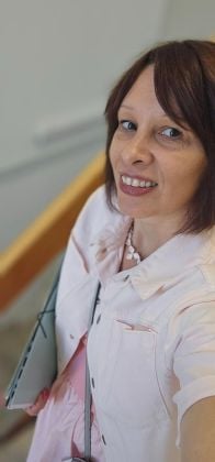 Experienced French Teacher | French for Life and Work in France - online 