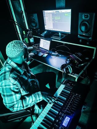 Music production & DAW on Logic Pro | Beatmaking in all styles | 15 years of experience
