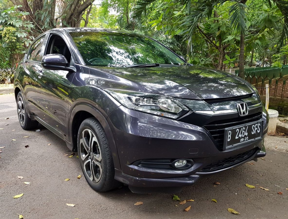 Honda hrv, prestige, 2015, 1.8 for sale, cars for sale in