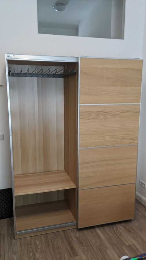 Vend Armoire Penderie Ikea Meubles En Allemagne A Berlin