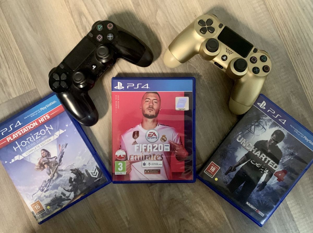 Ps4 for sale used sony playstation 4, video games in Saudi Arabia in