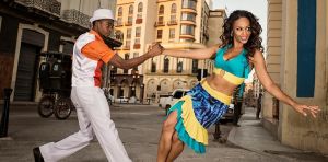 Cours de danse Style: Bachata et Salsa niveau debutant