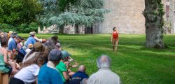 Performance de danse contemporaine "Embrasser un arbre, embrasser le temps"